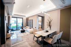 这面270度的拐角飘窗吸引多人 